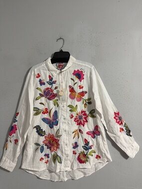 NWT Johnny Was White Embroidered Floral & Butterfly Shirt with Multicolor